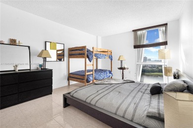 This property is the perfect Aventura retreat at a great price