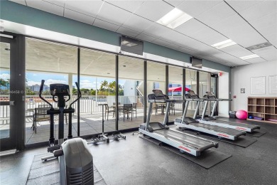 This property is the perfect Aventura retreat at a great price