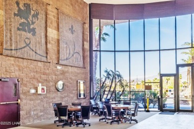 This luxurious top-floor Lake View condo offers breathtaking