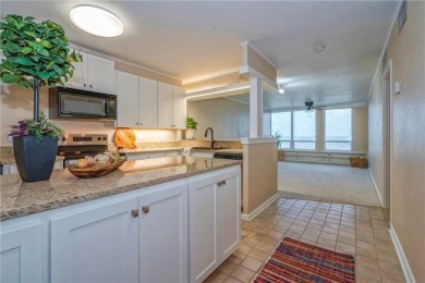 Ocean Drive with the ULTIMATE view. You can't get more water