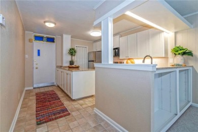 Ocean Drive with the ULTIMATE view. You can't get more water