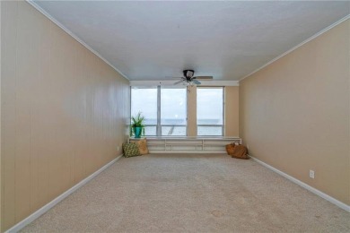 Ocean Drive with the ULTIMATE view. You can't get more water