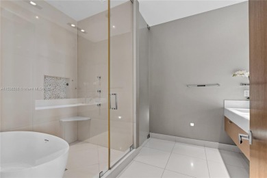 WHAT YOU HAVE BEEN WAITING FOR!  ULTIMATE LUXURY MASTERPIECE