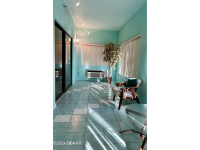 Riverside On The Park Condominium offers an exclusive location