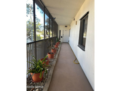 Riverside On The Park Condominium offers an exclusive location