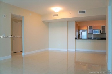 Gorgeous and spacious 2 bed 2 bath condo. High end building at