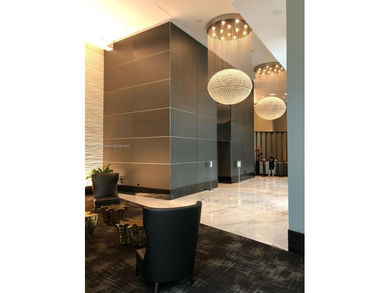 Gorgeous and spacious 2 bed 2 bath condo. High end building at