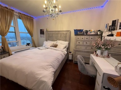 Live in a luxurious oceanfront gated community with resort-style