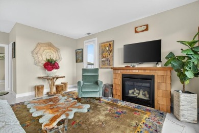 INCREDIBLE ARCHITECTURE, STUNNING GULF VIEWS, ELEVATOR ACCESS