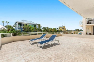 Look no further! This 2 bedroom, 2 bath condo has been renovated