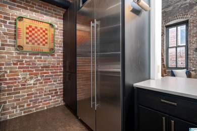 One-of-a-kind 2 bed, 2 bath loft in the historic Rhodes Carroll