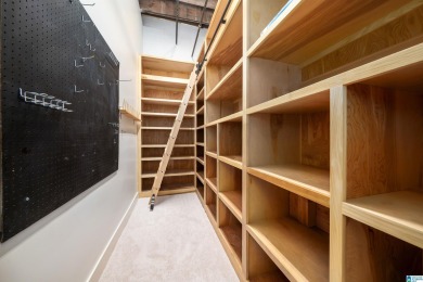 One-of-a-kind 2 bed, 2 bath loft in the historic Rhodes Carroll