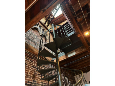 One-of-a-kind 2 bed, 2 bath loft in the historic Rhodes Carroll