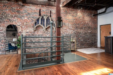 One-of-a-kind 2 bed, 2 bath loft in the historic Rhodes Carroll