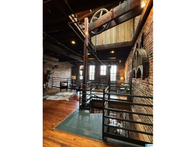 One-of-a-kind 2 bed, 2 bath loft in the historic Rhodes Carroll