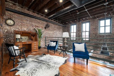 One-of-a-kind 2 bed, 2 bath loft in the historic Rhodes Carroll