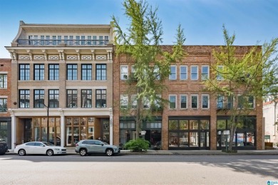 One-of-a-kind 2 bed, 2 bath loft in the historic Rhodes Carroll