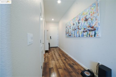Modern 2BR/2BA on Communications Hill with one of the most
