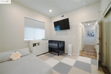 Modern 2BR/2BA on Communications Hill with one of the most