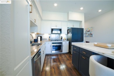Modern 2BR/2BA on Communications Hill with one of the most