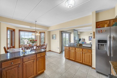 Bright and spacious 2-bed, 2-bath condo in Long Run Creek, an