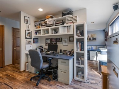 Prime Mixed-Use Commercial Office Building in the Heart of