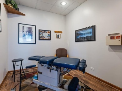 Prime Mixed-Use Commercial Office Building in the Heart of