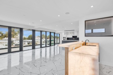 Brand-New Modern Contemporary Waterfront Residence in Key Largo