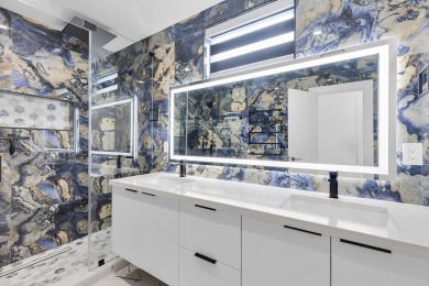 Brand-New Modern Contemporary Waterfront Residence in Key Largo