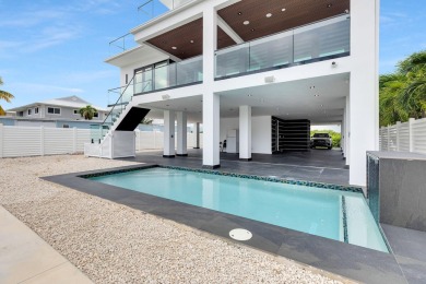 Brand-New Modern Contemporary Waterfront Residence in Key Largo