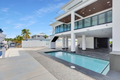 Brand-New Modern Contemporary Waterfront Residence in Key Largo