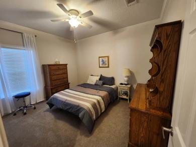 PRICE REDUCED! 55+/2020/3BD2BA/1624SQ/LIKE NEW/SNOBIRD