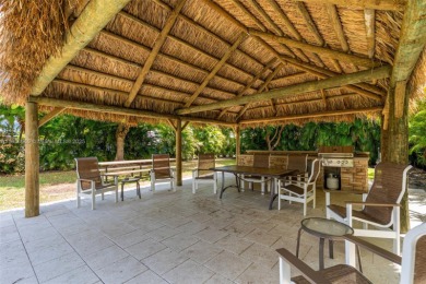 Spacious 2/2 condo in Fort Lauderdale's Heritage Landings. From