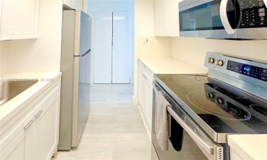 Fully remodeled and furnished corner studio in the heart of