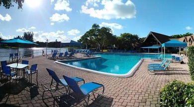 BEAUTIFUL 2BR/2BA CORNER UNIT IN MOVE-IN CONDITION, FEATURING AN