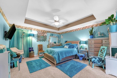 4/3 GORGEOUS & MOVE IN READY! OPEN FLOOR PLANS, HIGH, VAULTED