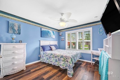 4/3 GORGEOUS & MOVE IN READY! OPEN FLOOR PLANS, HIGH, VAULTED