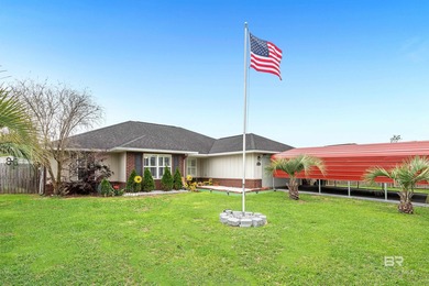 4/3 GORGEOUS & MOVE IN READY! OPEN FLOOR PLANS, HIGH, VAULTED