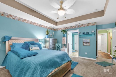 4/3 GORGEOUS & MOVE IN READY! OPEN FLOOR PLANS, HIGH, VAULTED