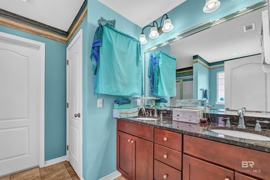 4/3 GORGEOUS & MOVE IN READY! OPEN FLOOR PLANS, HIGH, VAULTED