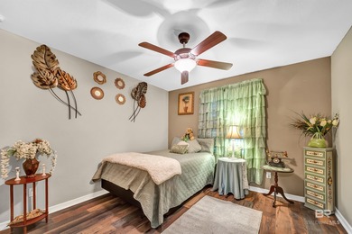 4/3 GORGEOUS & MOVE IN READY! OPEN FLOOR PLANS, HIGH, VAULTED