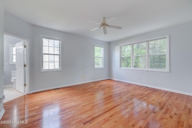 Beautiful Coastal Townhome Near Carolina Beach Just one mile