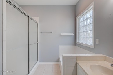 Beautiful Coastal Townhome Near Carolina Beach Just one mile