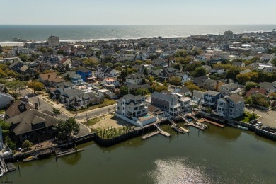 Just what you have been waiting for... Bayfront with walkability