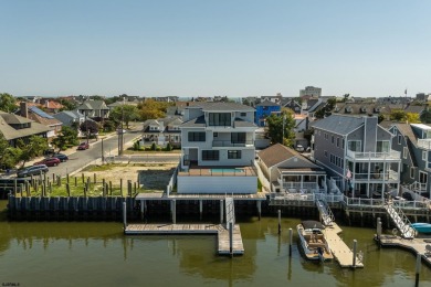 Just what you have been waiting for... Bayfront with walkability