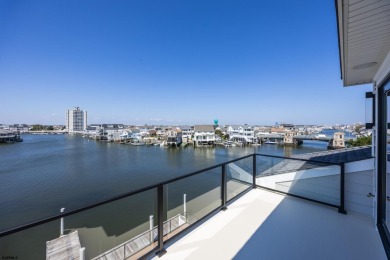 Just what you have been waiting for... Bayfront with walkability