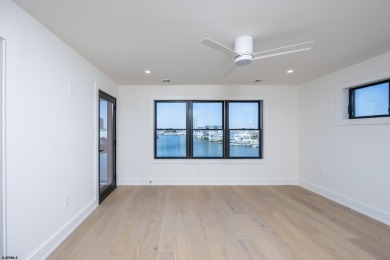 Just what you have been waiting for... Bayfront with walkability