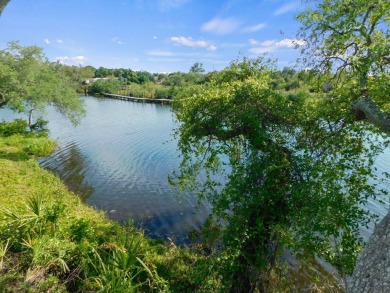 ** Exclusive Listing! Age 55+ Land Lease Community. Contact