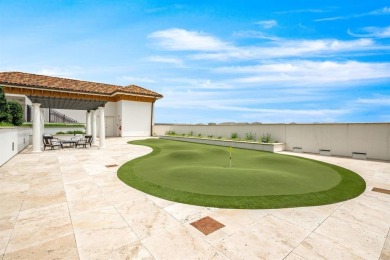 Experience Lakeside Luxury Living at Its Finest!

Discover