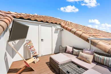 Experience Lakeside Luxury Living at Its Finest!

Discover